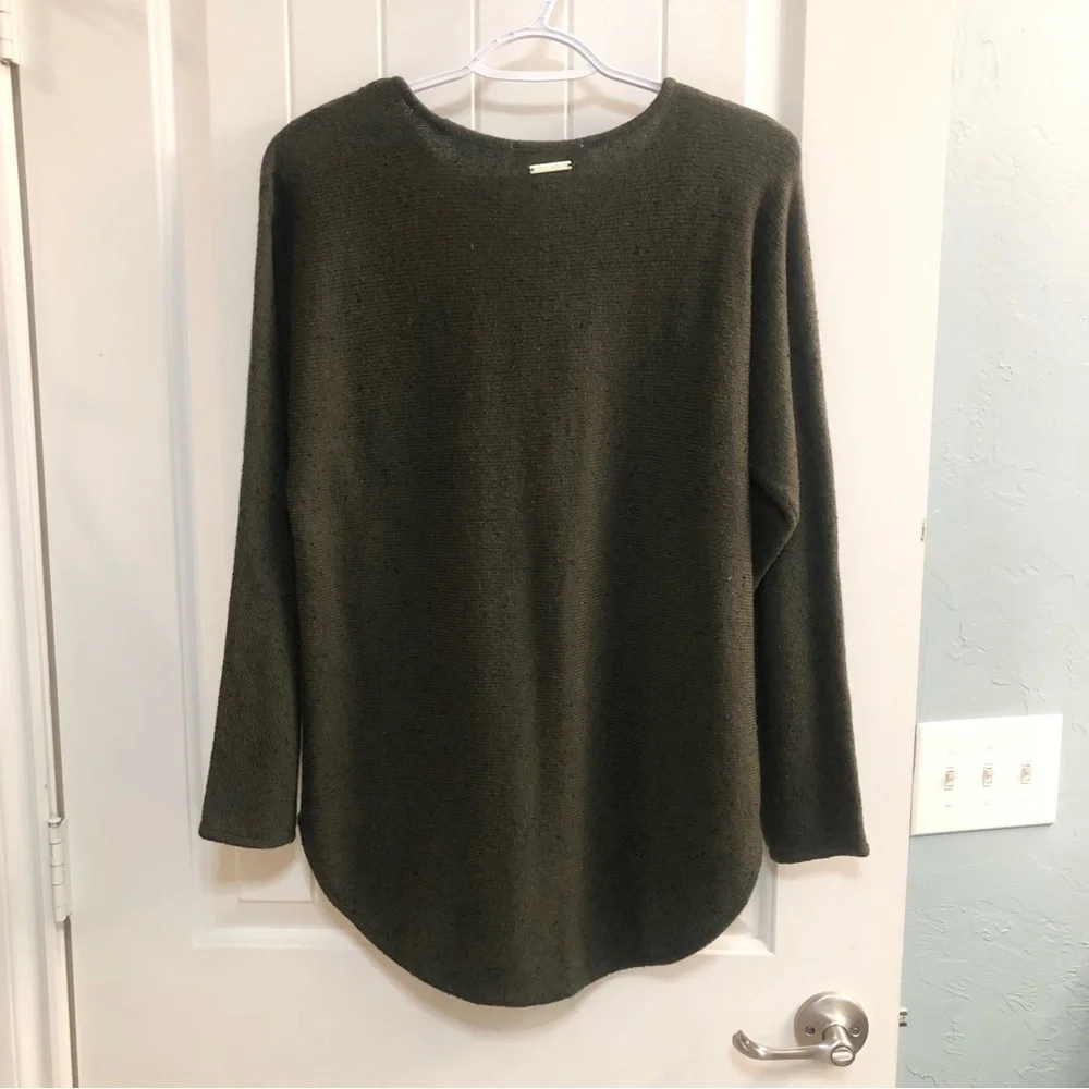 Michael Kors Olive Green Knit Sweater Size Small - Picture 2 of 4
